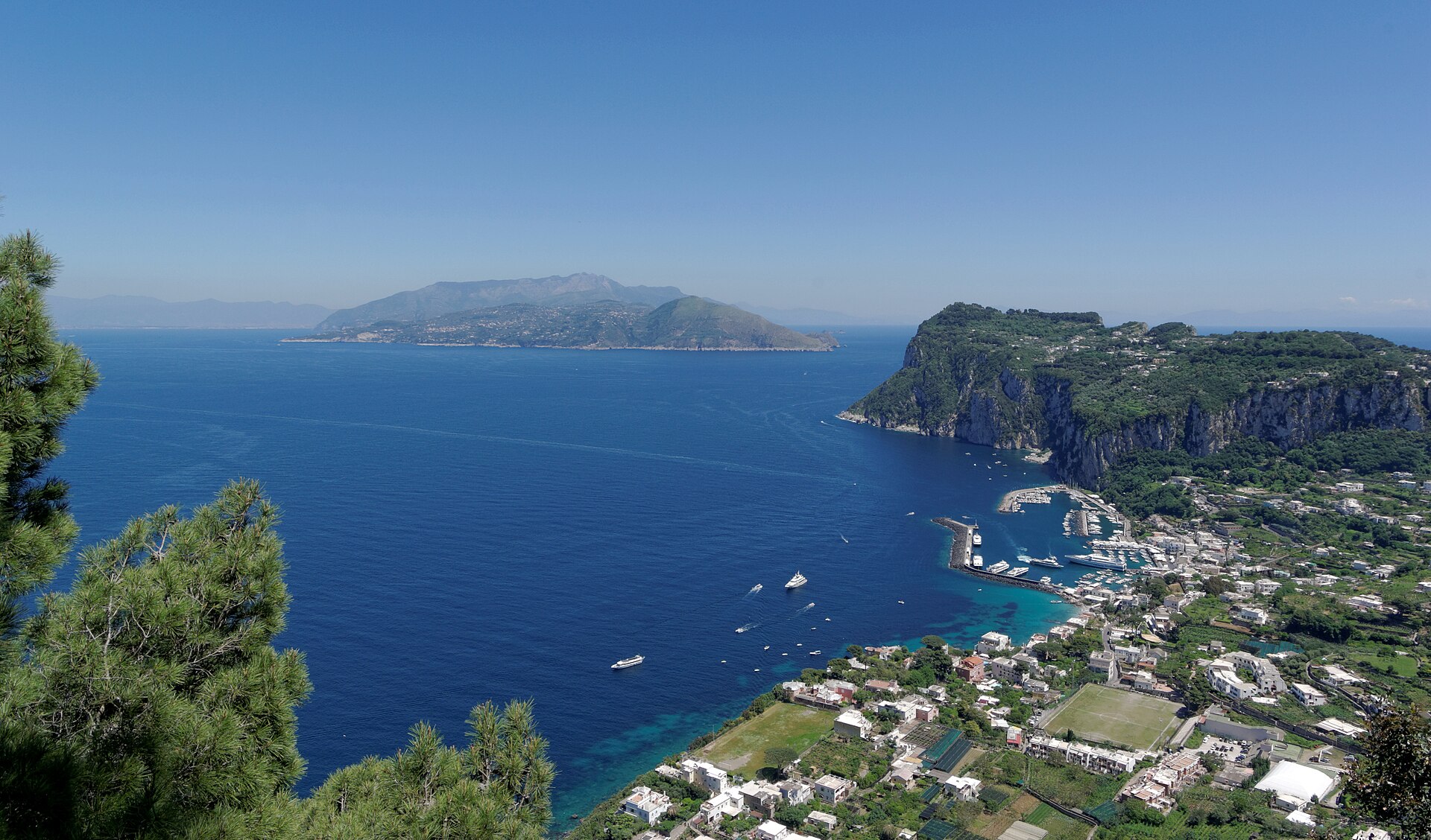 Capri-stad